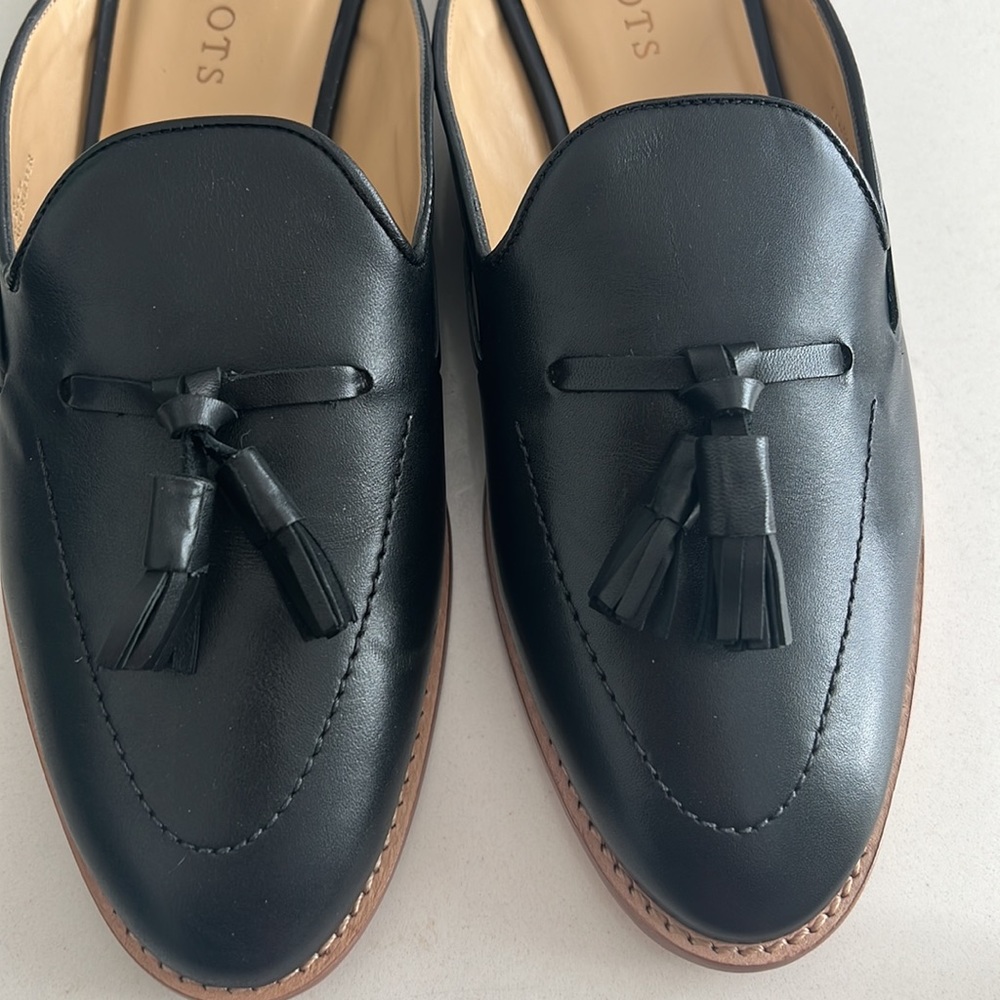 Talbots Black Leather Tassel Mule Loafers with Tan Trim